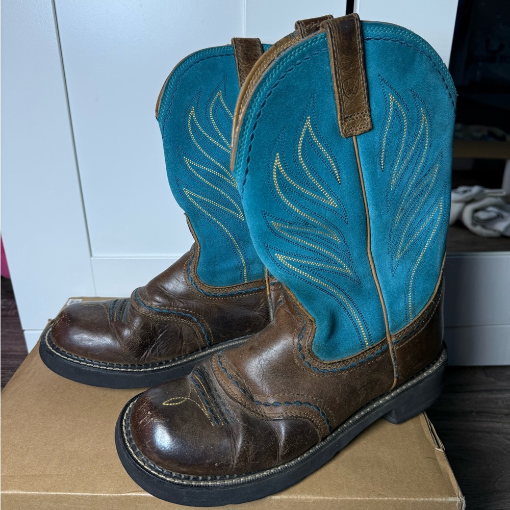 Ariat WOMEN'S Probaby Flame Western Boots